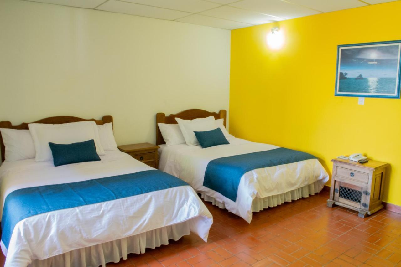 Ecohotel La Casona Pereira Tribunas Exterior photo